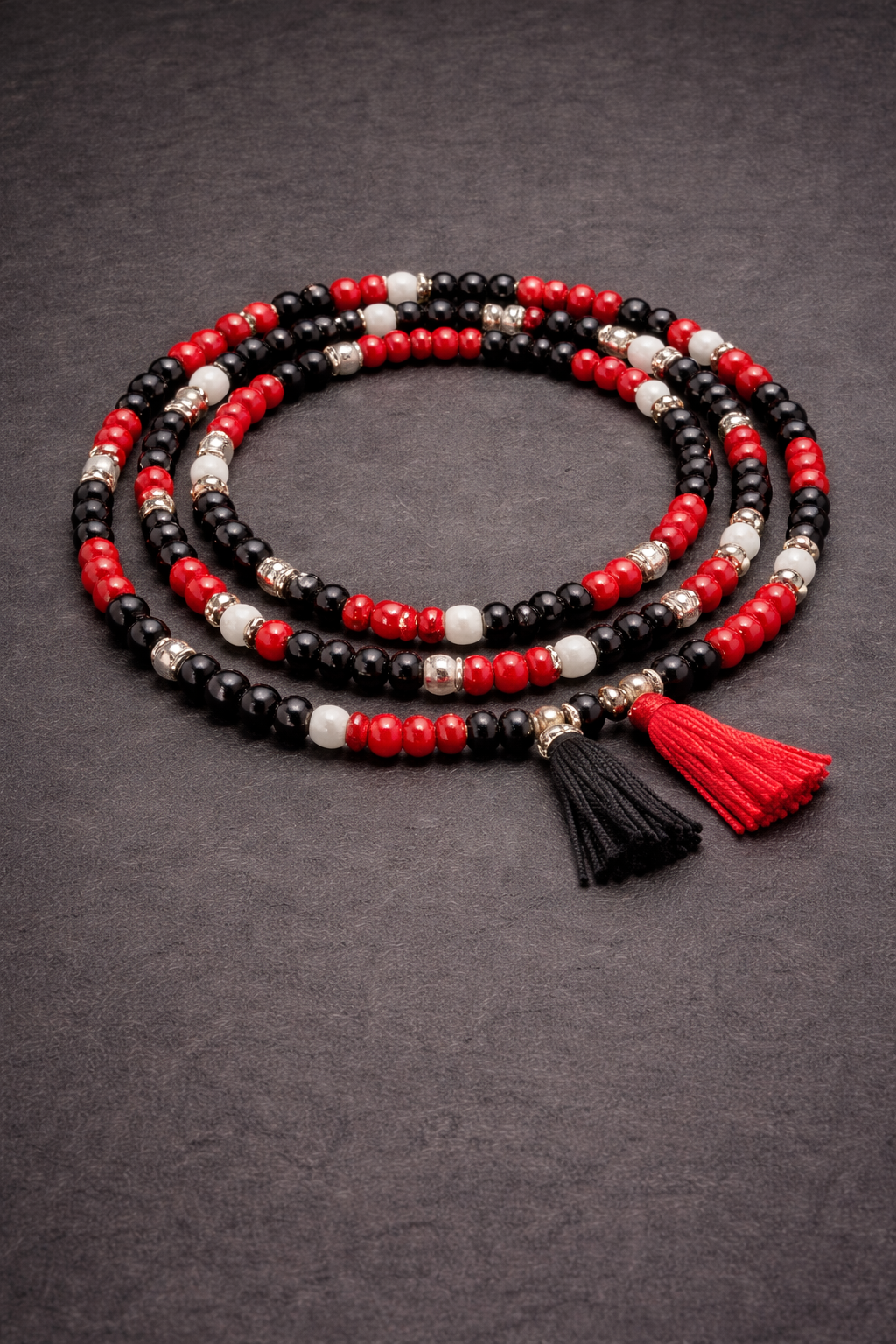 Eshu ileke (red & black)